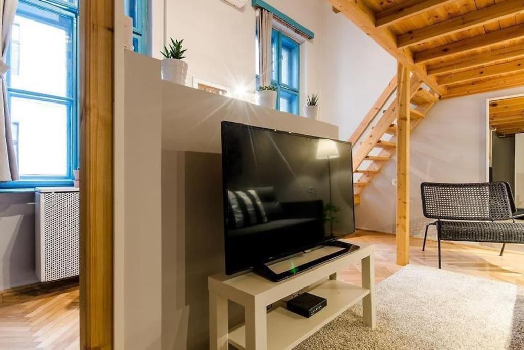 Blue Lotus Apartment T50 Budapest Exterior foto